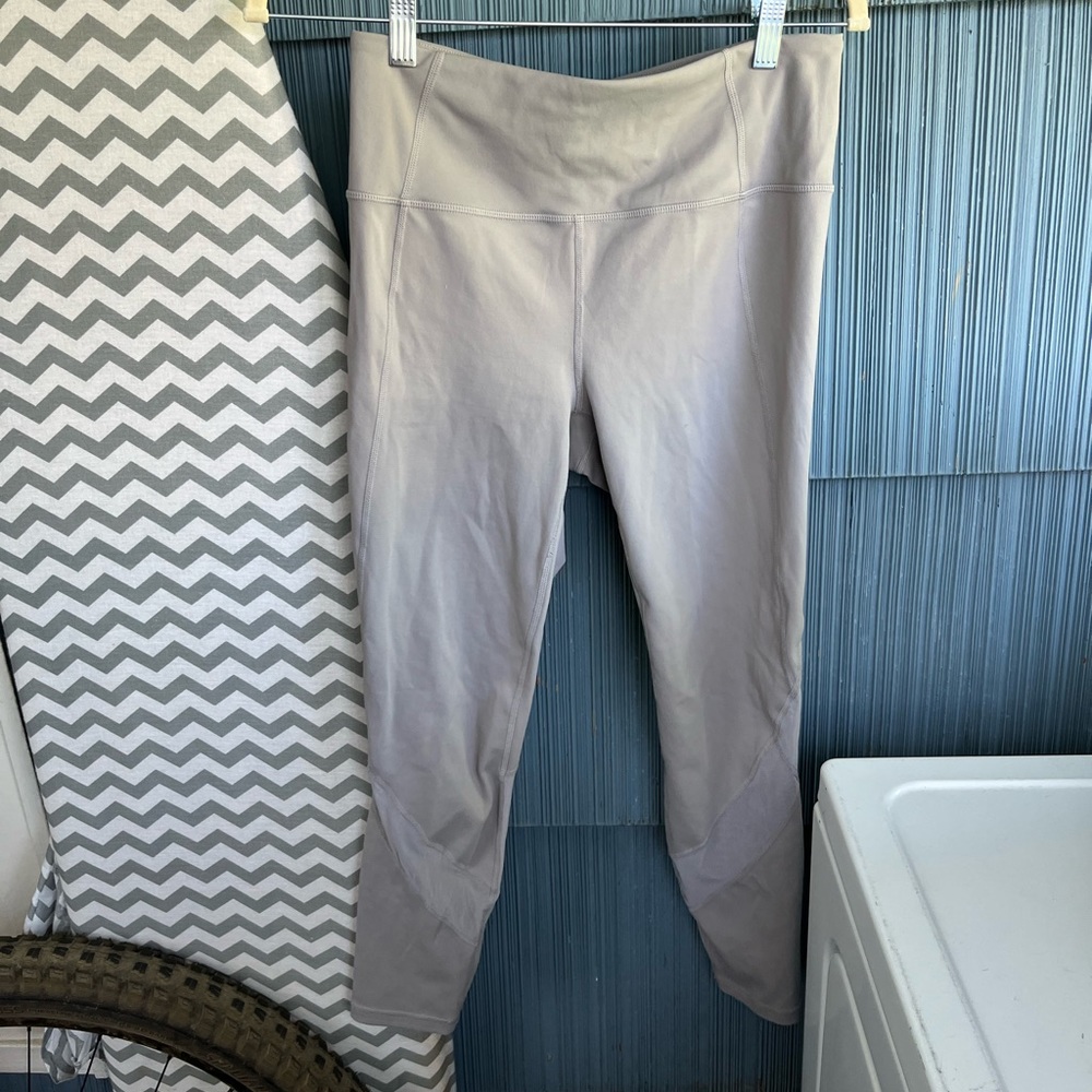 Athleta Medium Women’s Leggings